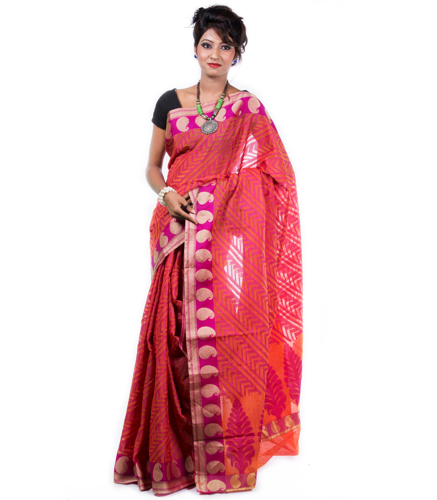 Red hand woven cotton saree