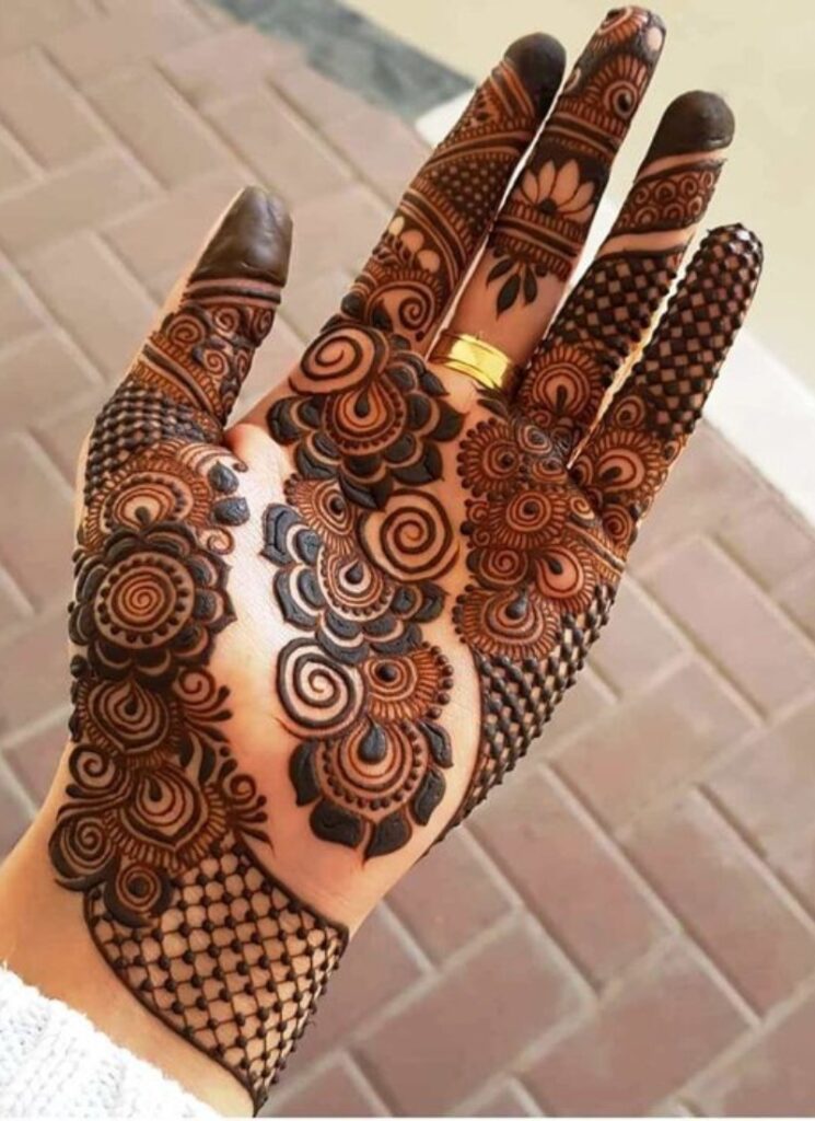 5. Arabic mehendi design