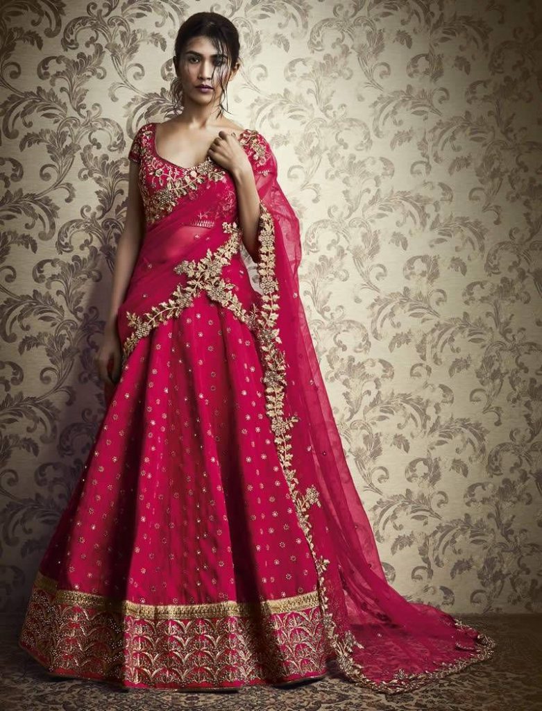 21+ Latest Lehenga Dupatta Style- Trendy And Stylish | WeddingBazaar